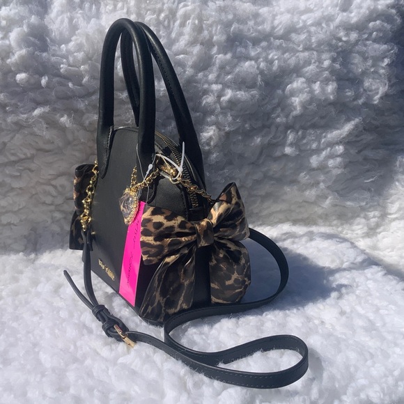 Betsey Johnson XOHOLLY DOME Black Satchel with Leopard Trim and Gold Hardware - Picture 3 of 15